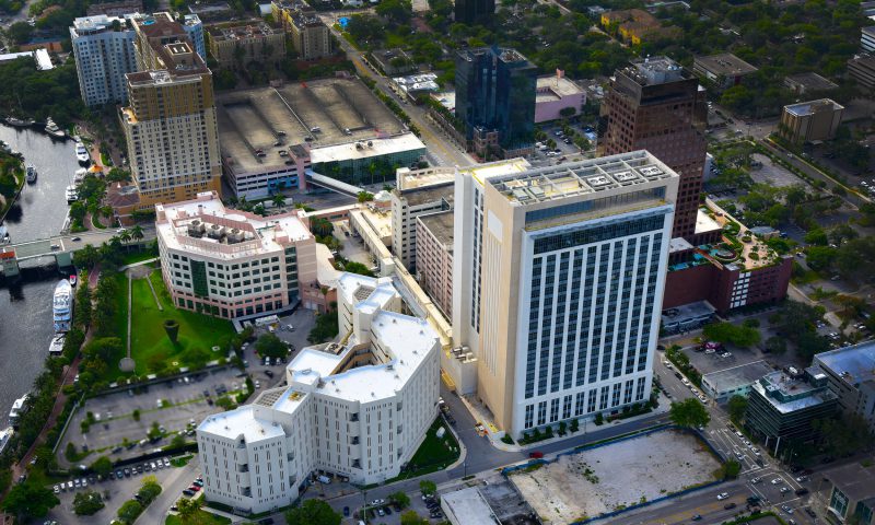 Downtown Judicial Complex Stands Out from the Crowd