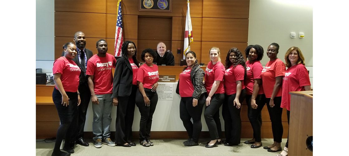 Barry University Students Spend a Day at the Courthouse