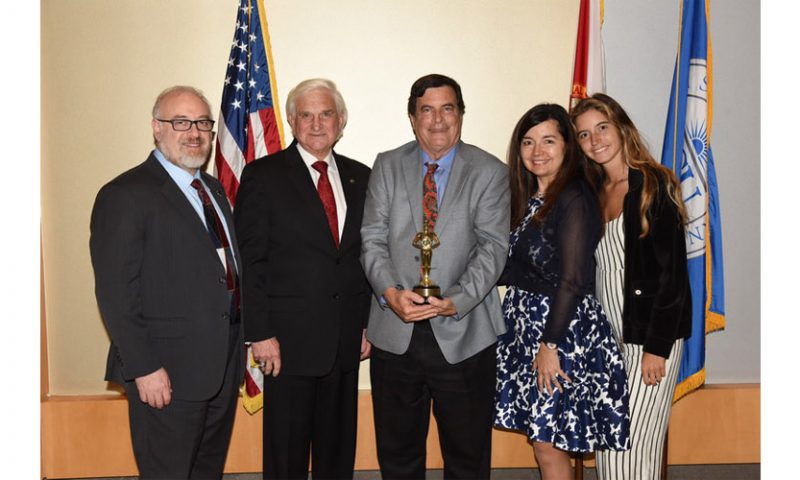 Judge Diaz Receives Student Life Achievement Award from NSU