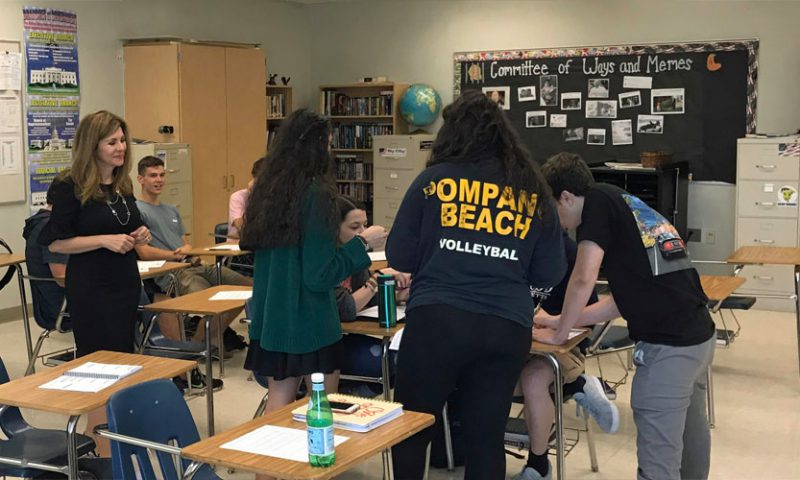 Judge Powell Visits Pompano Beach High Seniors