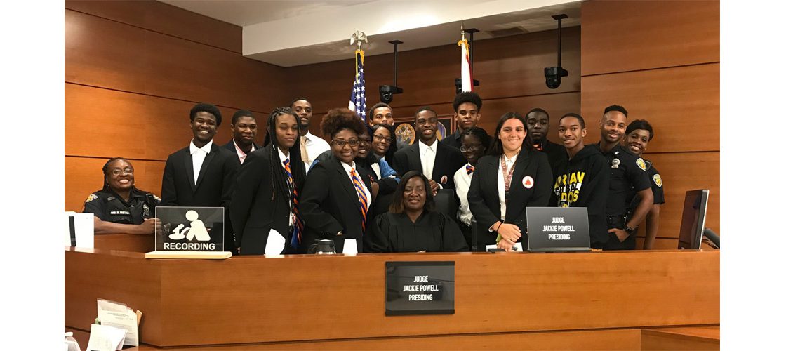 Stranahan High School Leaders Visit Bond Court