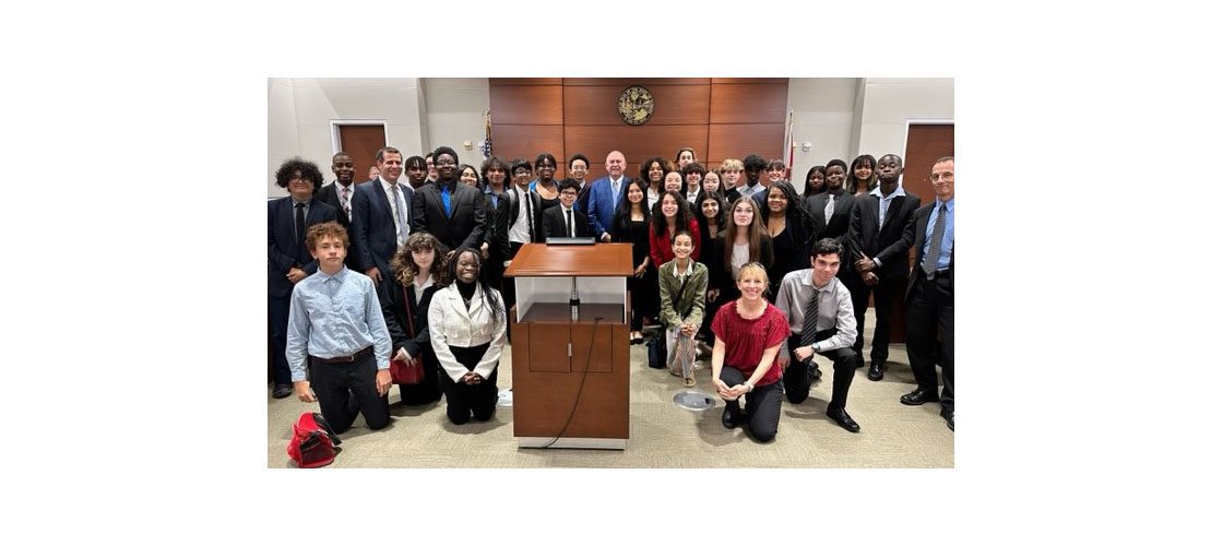 Nova Middle Schools’ Pre-Law Program Visits the 17th Circuit