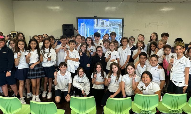 Judge Alperstein Visits David Posnack Jewish Day School