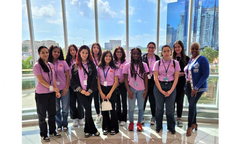 Women of Tomorrow Visit from Flanagan High School