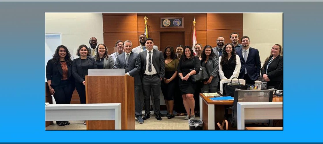 Judge Diaz Invites Interns to the 17th Circuit